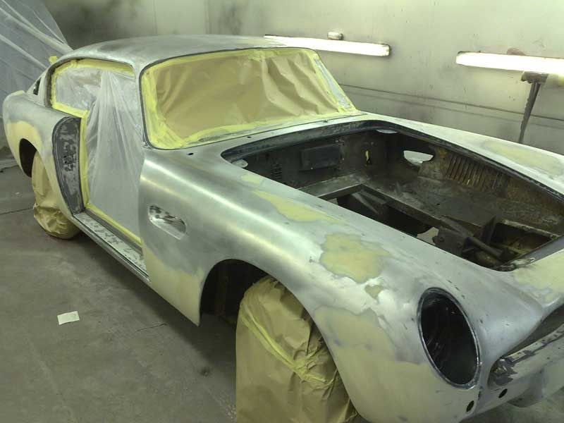 Aston-Martin-Superleggera-06