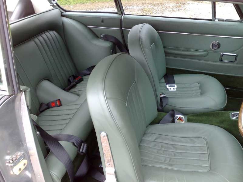 Aston-Martin-Superleggera-12